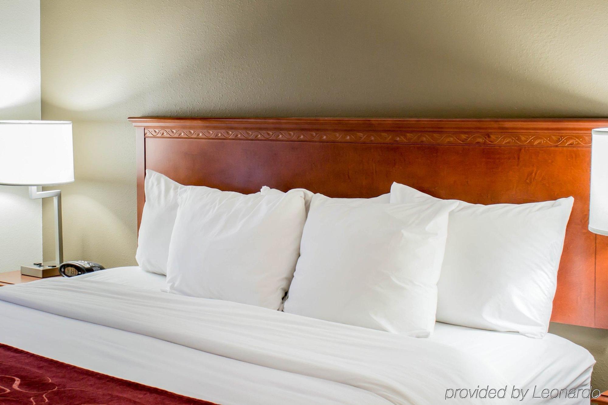 Four Points By Sheraton Raleigh Arena Bagian luar foto