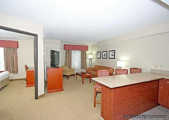 Four Points By Sheraton Raleigh Arena Bagian luar foto