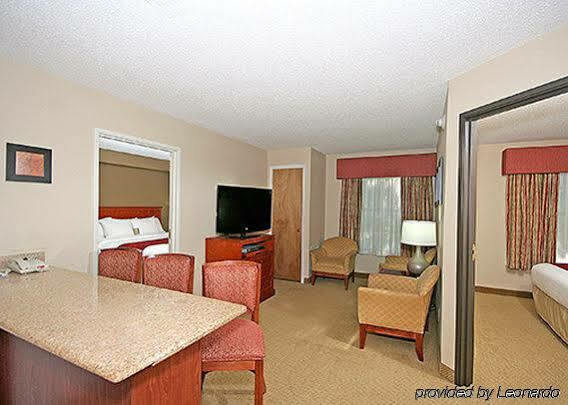 Four Points By Sheraton Raleigh Arena Bagian luar foto